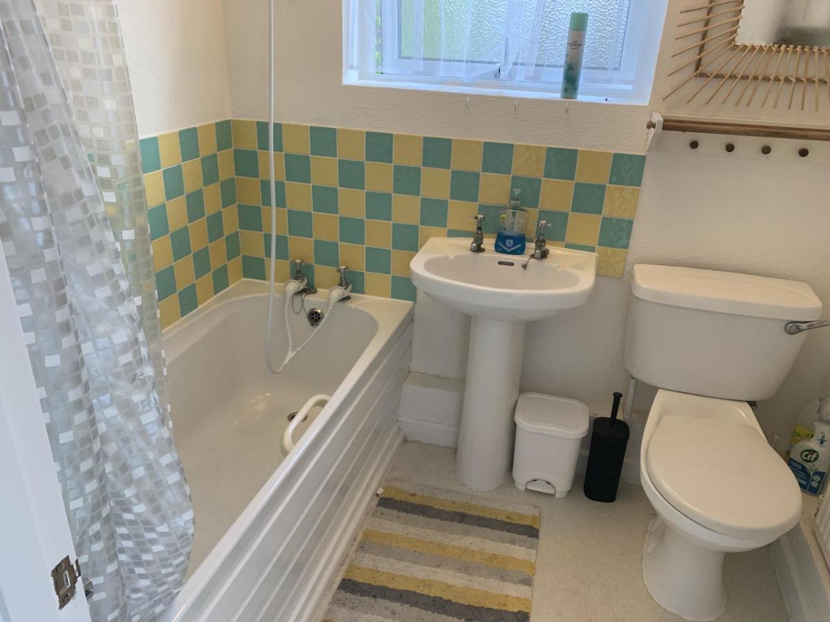 O'Reilly'S Holiday House Bath Eksteriør bilde